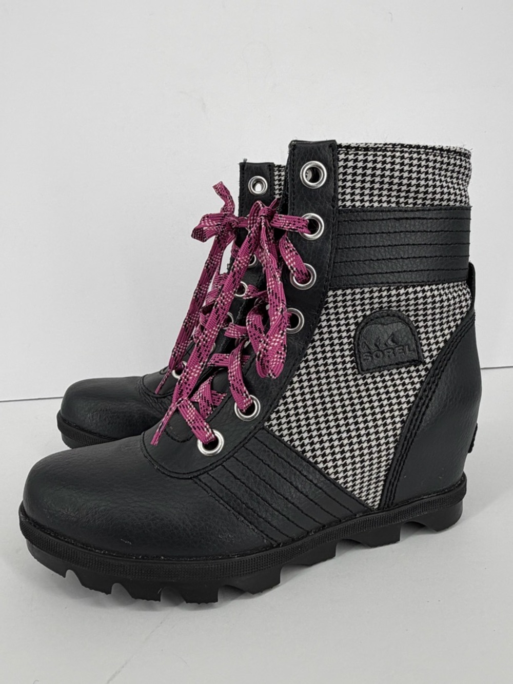 Sorel Girls LEXIE Black & White Houndstooth Leather Wedge Ankle Boots Youth 4